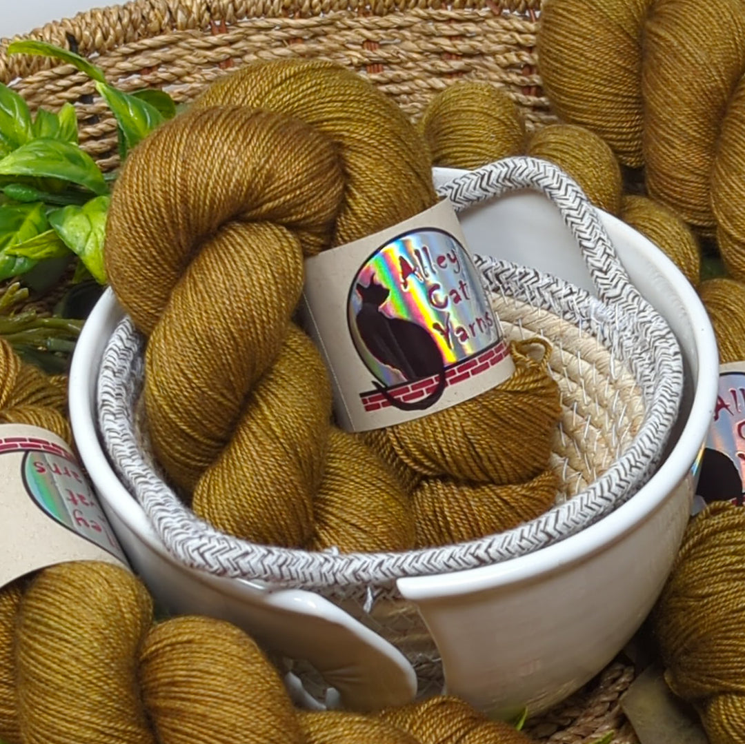 Silk Yak 4-ply: Ochre