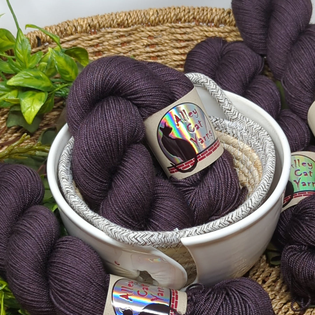 Silk Yak 4-ply: Cherry Birchbark