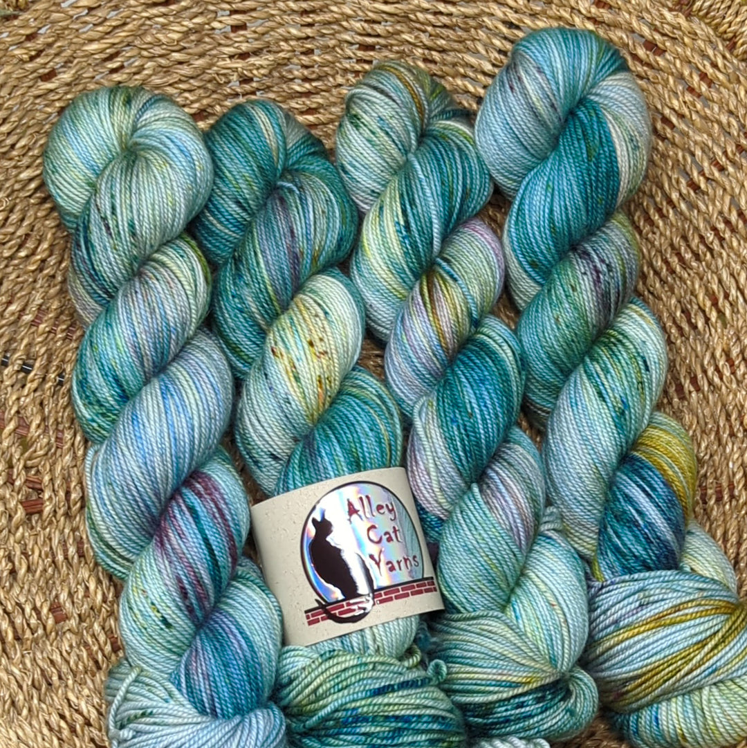 Sleek DK: Rainbow Bridge Bali