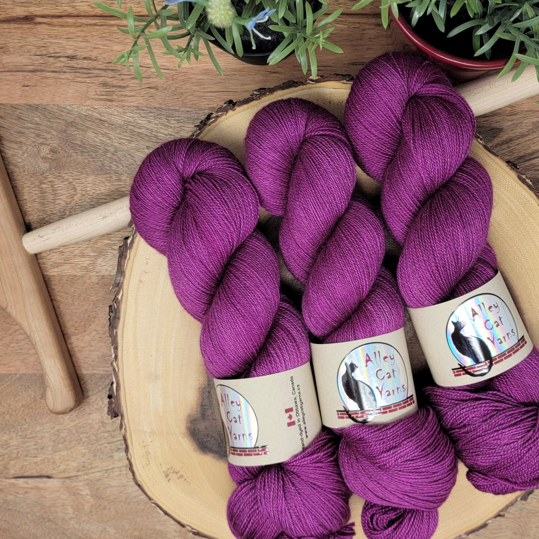 Silk Yak Lace: Vibrant Magenta