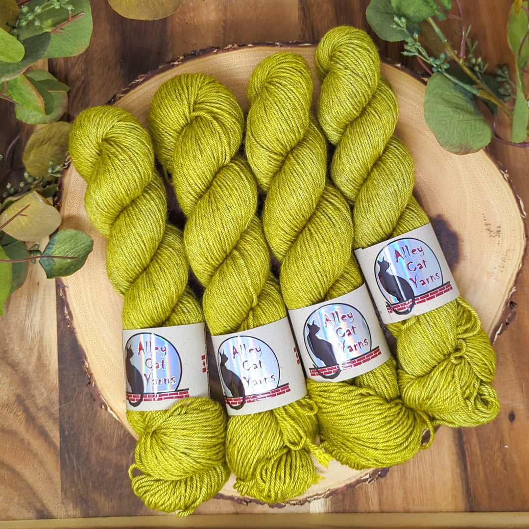 Silk Yak DK: Chartreuse